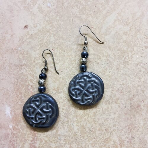 Melanie Earle earrings round black knotwork